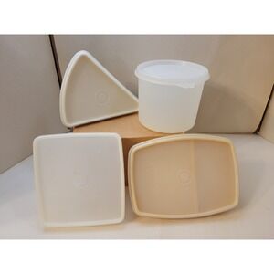 Vintage Tupperware Set 4 Divided Snack | Pie Keeper | Sandwich Keeper | Round